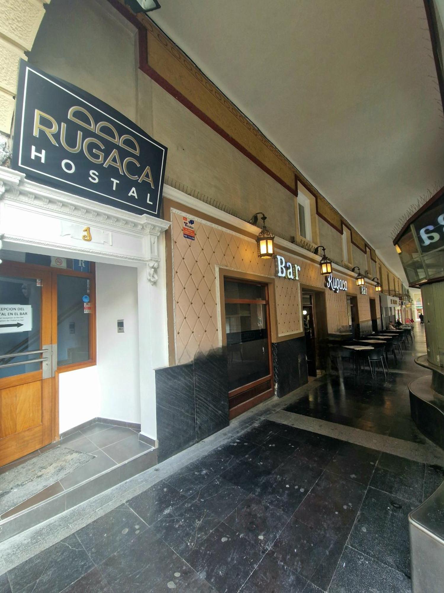 韦斯卡 鲁加卡旅馆酒店 外观 照片